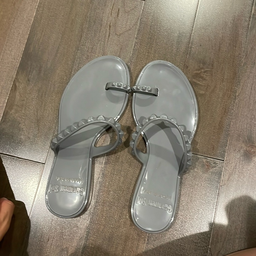 Carmen sol grey jelly sandals